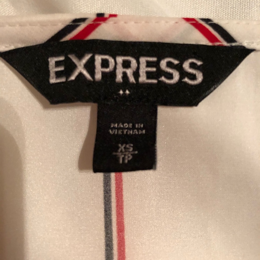 Blouse - Picture 2 of 2